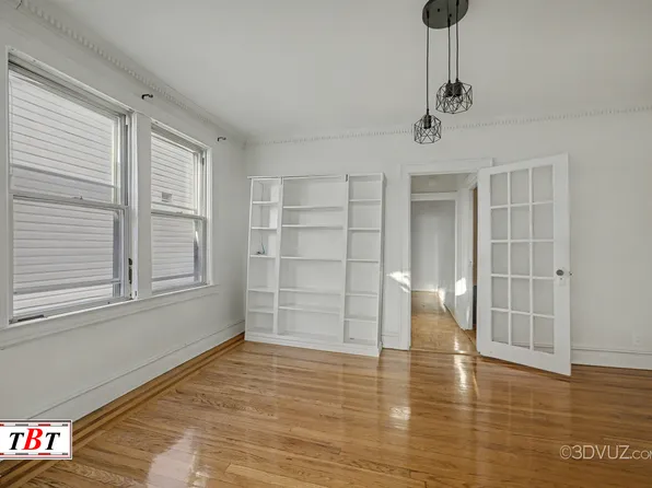 1551 East 32nd Street image 10 of 16