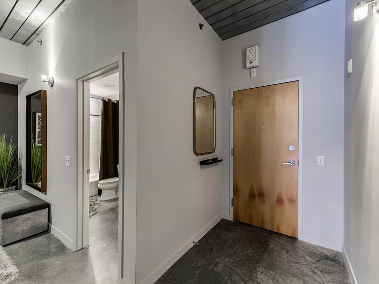 Glen Iris Dr NE — Photo 10