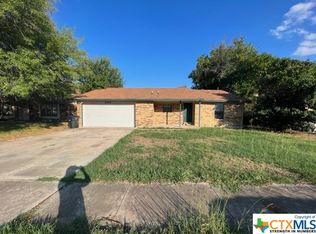 2004 Moonlight Dr, Killeen, TX 76543