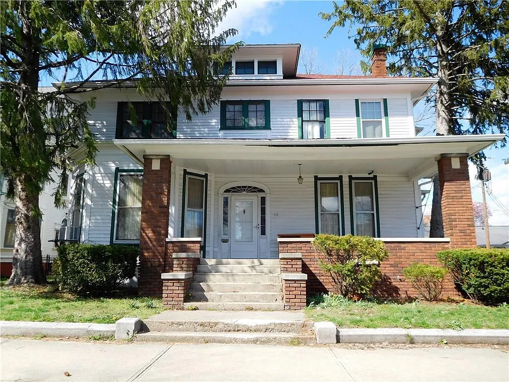 112 W Mechanic St photo 1