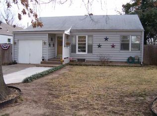 1042 N Pershing Ave, Wichita, KS 67208