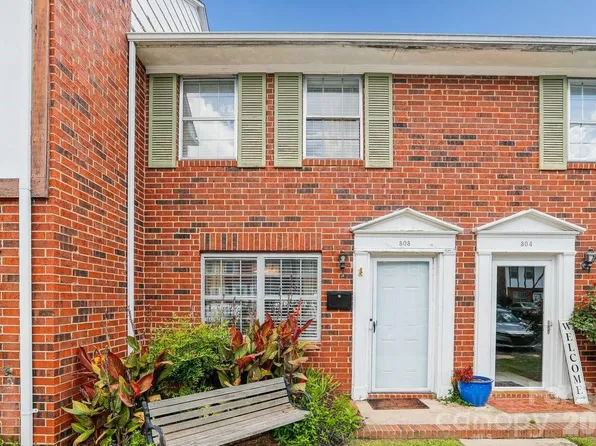 1300 Larchmont Pl APT 303, Salisbury, NC 28144