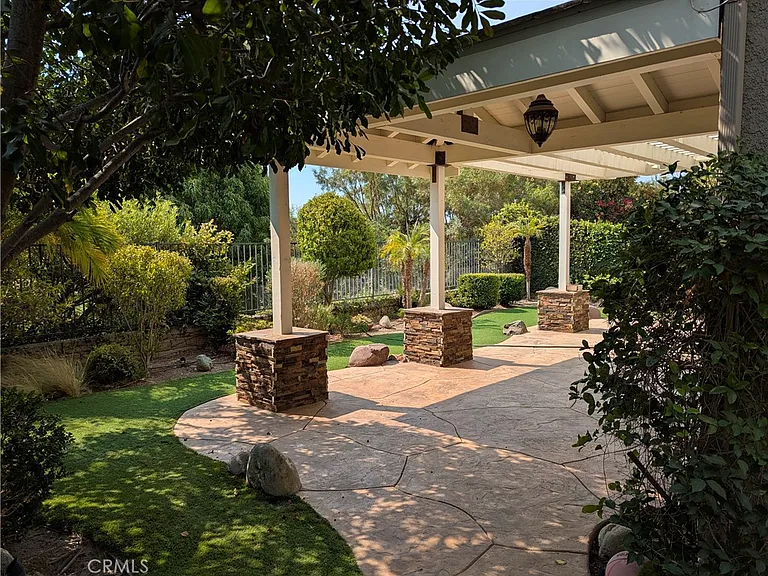 2300 Rutland Pl — Photo 47