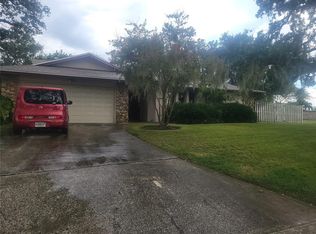 10209 Bay Hills Dr, Largo, FL 33774