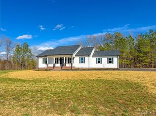 745 Robertsons Rd, Blackstone, VA 23824