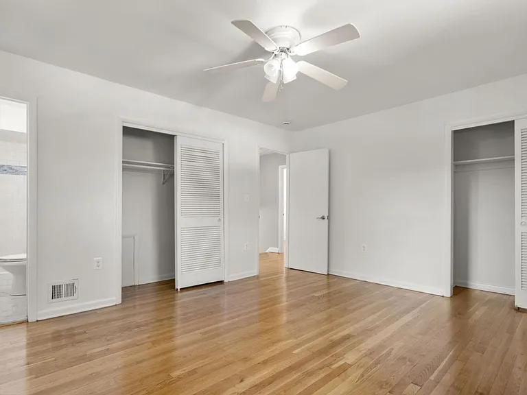 9109 Drake Pl — Photo 12