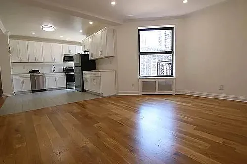 311 W 95th St #7A Photo 1 311 W 95th St #7A Photo 1