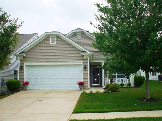 1st image of 6 Waverly Ct