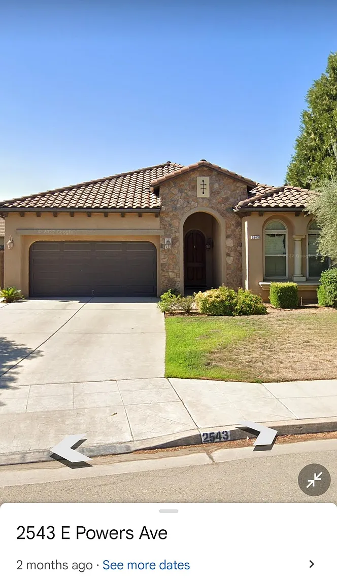 2543 E Powers Ave photo 1