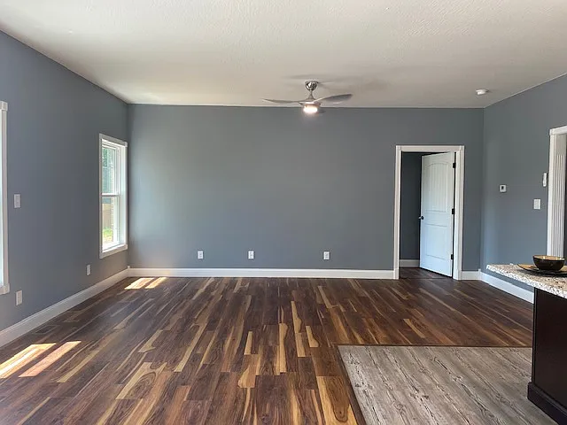93 Bluebird Ct — Photo 4