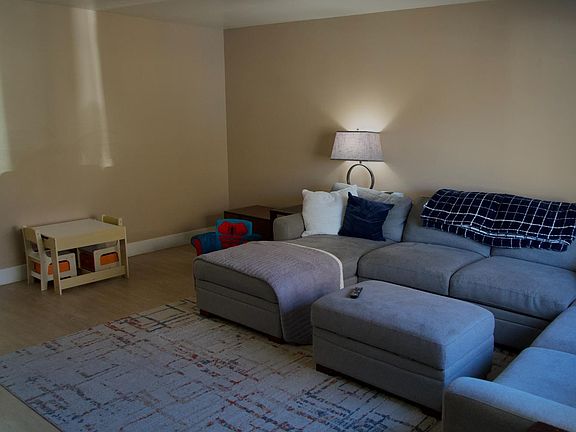 4th image of 5050 Parkhurst Drive