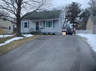 405 Beverly Dr, Syracuse, NY 13219