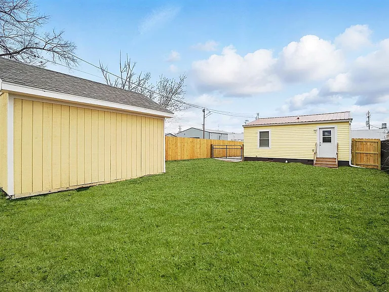 5421 Alger Dr — Photo 29