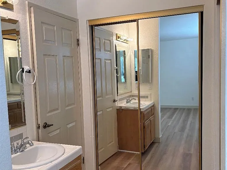976 W Hamilton Ave #3 — Photo 8