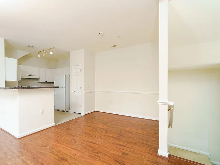 11391 Aristotle Dr #214 — Photo 8