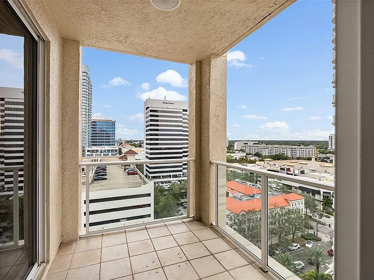 100 Beach Dr NE #1501 — Photo 33