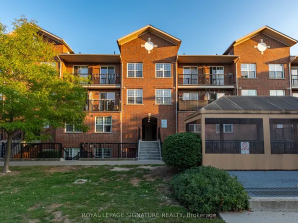45 Strangford Ln #309, Toronto, ON M1L 0E5