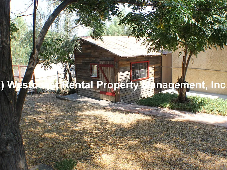 6360 Pacific Ridge Rd — Photo 14