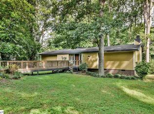 112 Canebreak Ln, Simpsonville, SC 29681