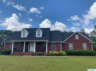 27855 J B Magnusson Dr, Toney, AL 35773