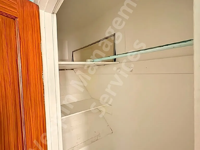 1734 W Norwegian St — Photo 12