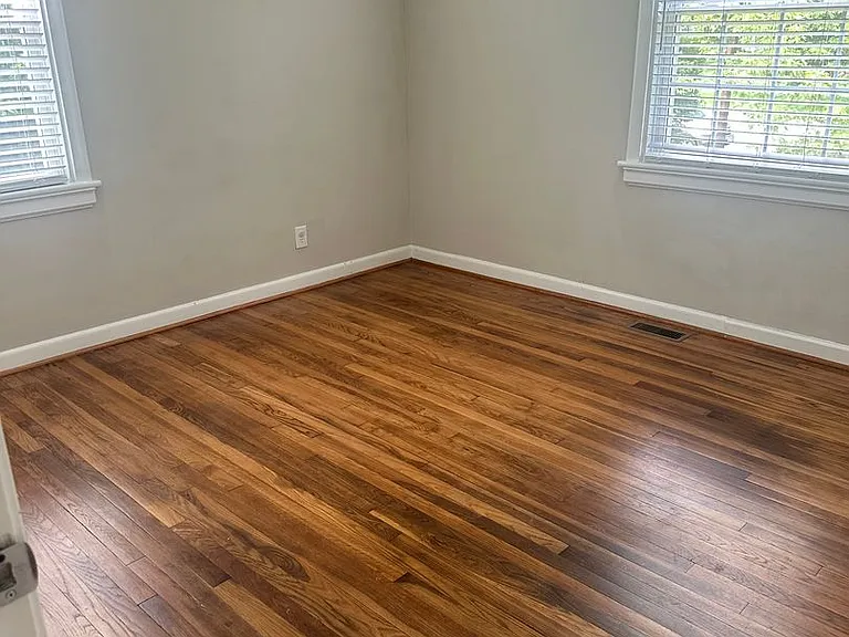 903 Willow Lawn Dr — Photo 9