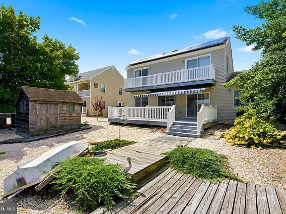 2nd image of 73 Spinnaker Ct