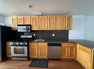 431 Tasker St APT 2, Philadelphia, PA 19148