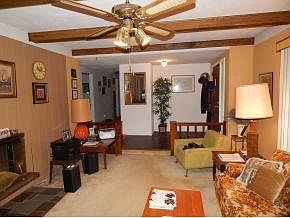 5th image of 509 S Benita Blvd