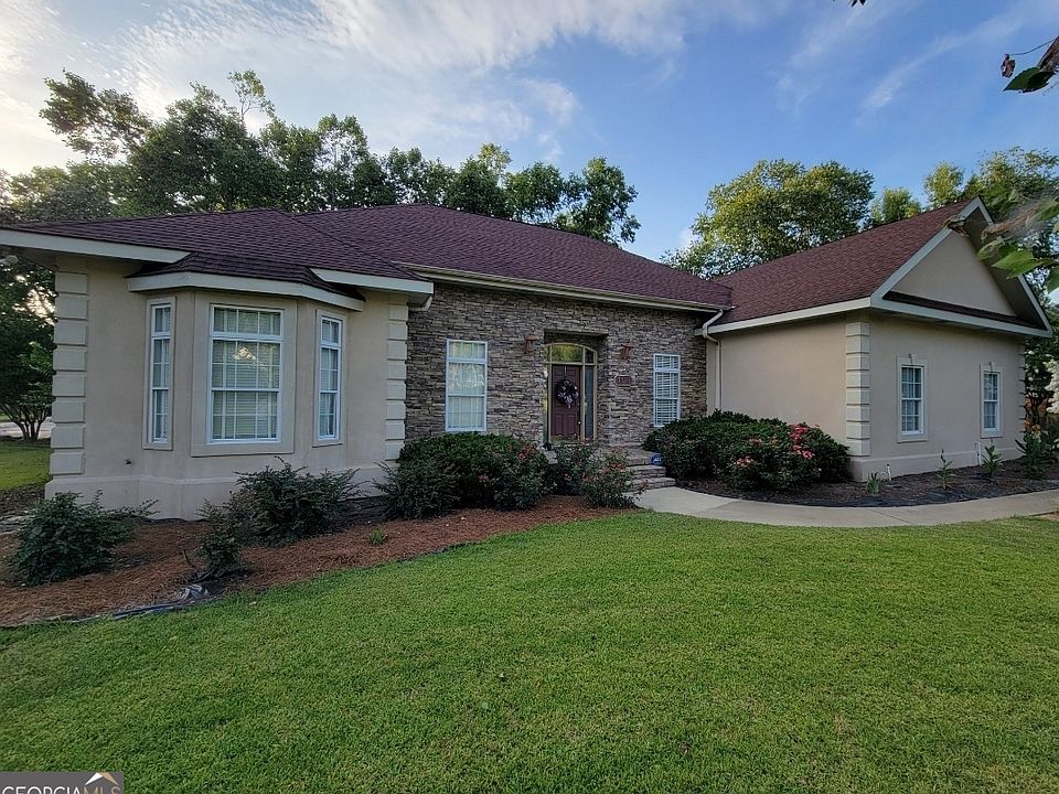 1st image of 109 Cedar Creek Dr