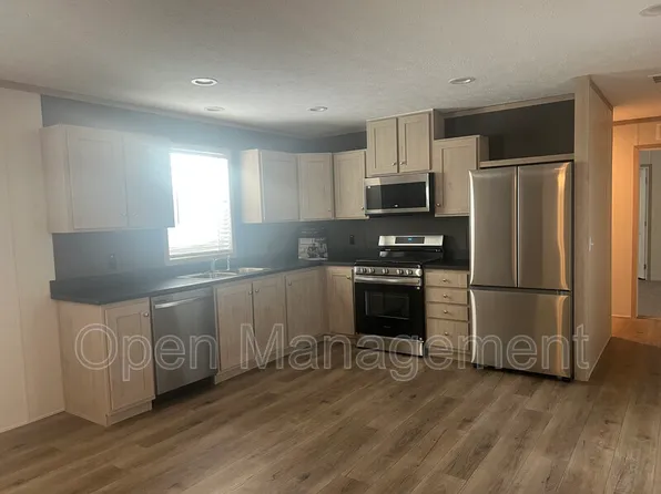 41-3512 Kelly St Lot 41, Fargo, ND 58102