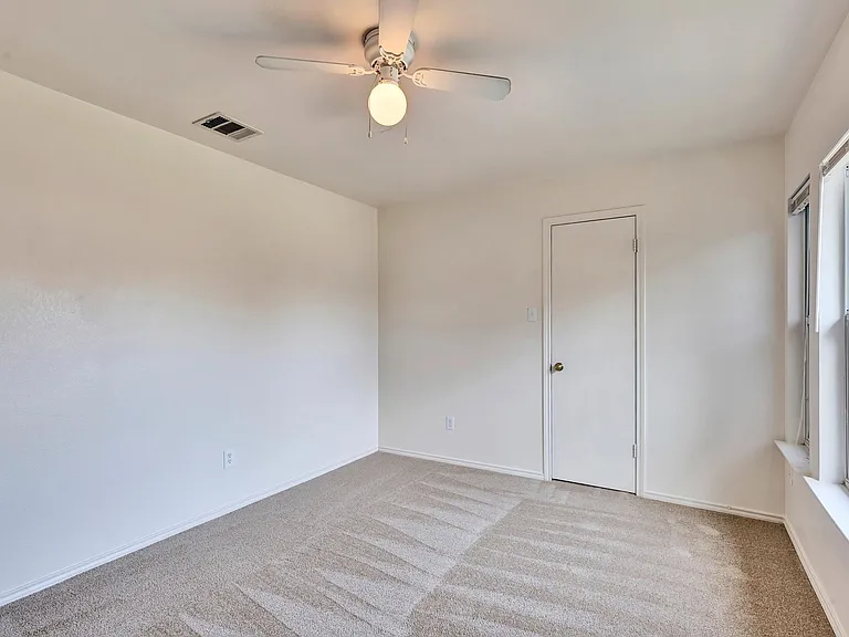 5204 Bahan Dr — Photo 23