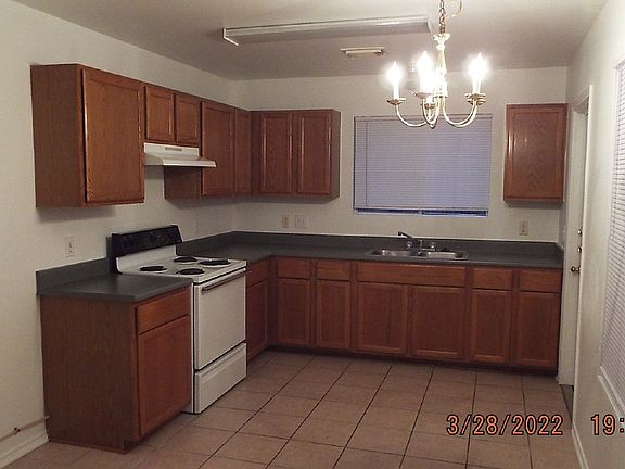 4th image of 311 La Garde St