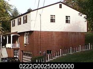 1333 Sharps Hill Rd, Pittsburgh, PA 15215