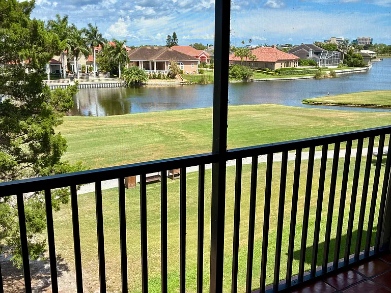 2400 Feather Sound Dr #1031 — Photo 1
