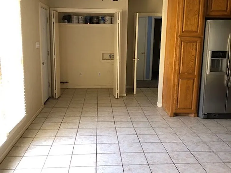 1334 Glenwood Dr — Photo 9