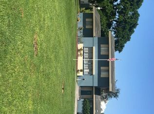 977 Bacom Point Rd, Pahokee, FL 33476