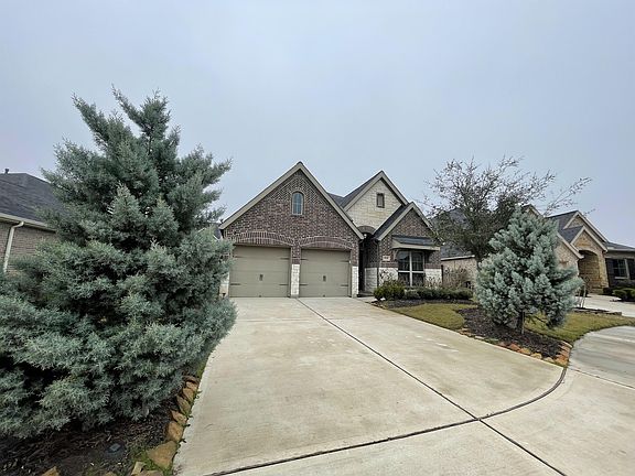 3rd image of 29110 Parker Trace Dr