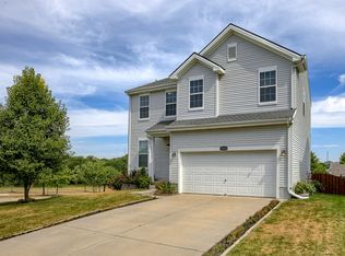 19634 T St, Omaha, NE 68135