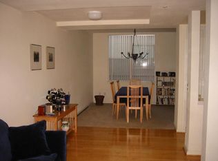 310 Dunsmuir Ter UNIT 4, Sunnyvale, CA 94085