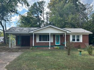 123 N Magnolia St, Adamsville, TN 38310
