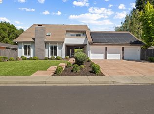 16 Leeds Ct W, Danville, CA 94526