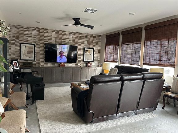 3rd image of 13894 Azure St