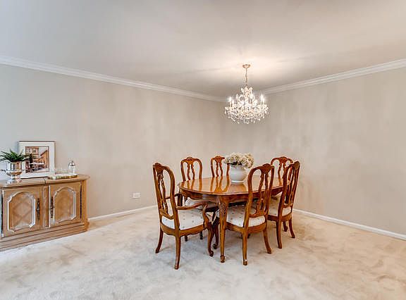 5th image of 601 Lake Hinsdale Dr APT 203