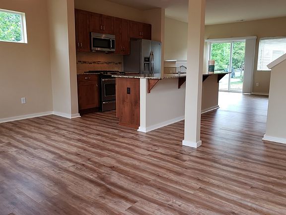 5th image of 11511 Glacier Pl