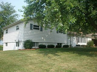 2nd image of 404 Butler St