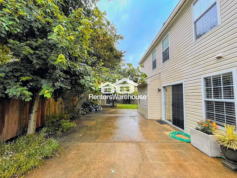 171 Graystone Trce — Photo 31