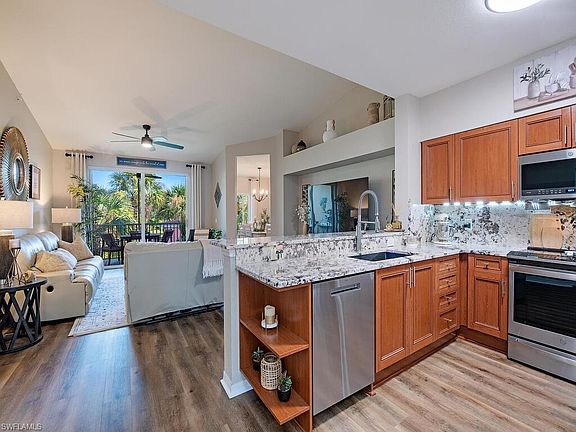 4th image of 10110 Villagio Palms WAY #203