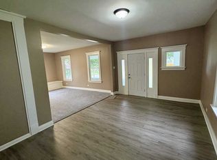 396 S Rosewood Ave, Kankakee, IL 60901