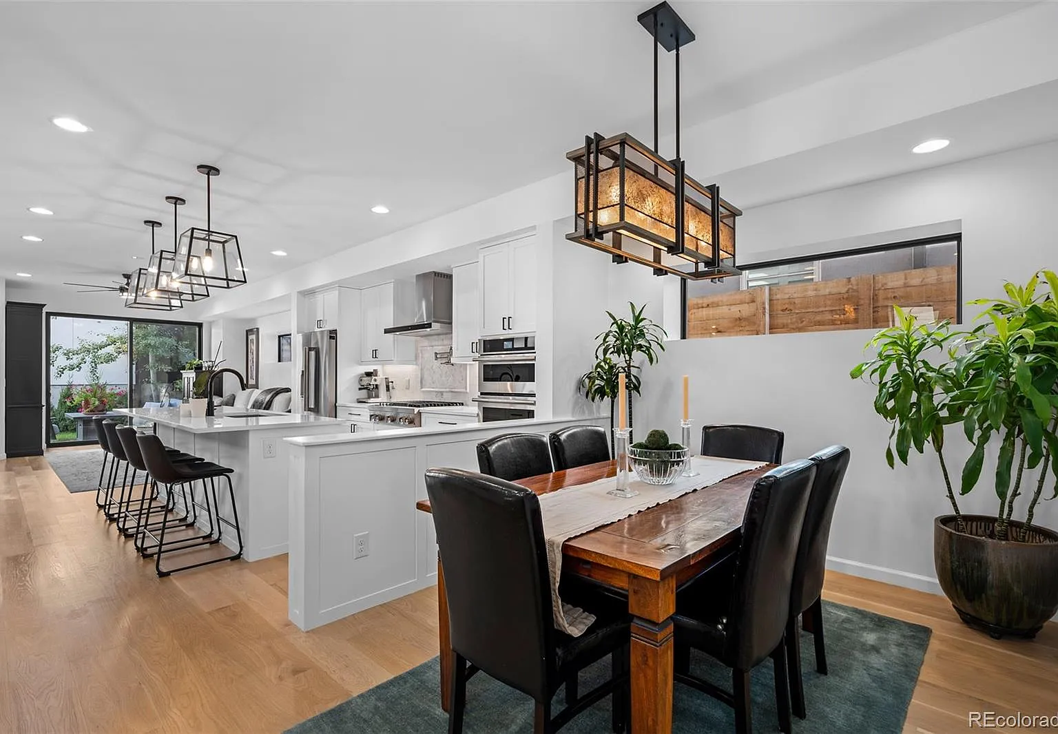 5 bed, 4.0 bath, 3213 sqft, $8,500 — Photo 4